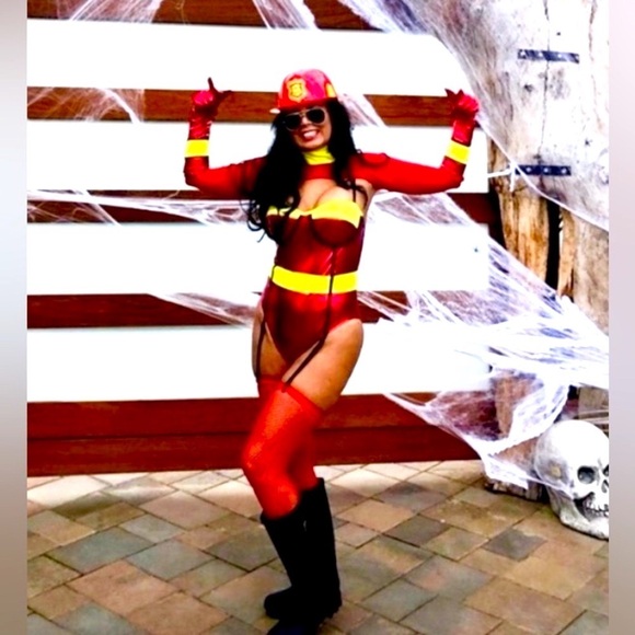 HOT SEXY “FIREFIGHTER” Halloween Costume - Picture 1 of 10